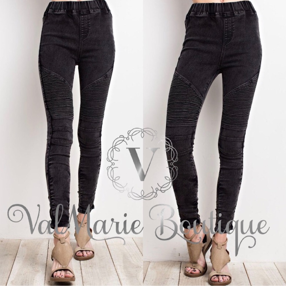 ❌LOW STOCK! Mineral washed Moto jegging jeans - Picture 2 of 3
